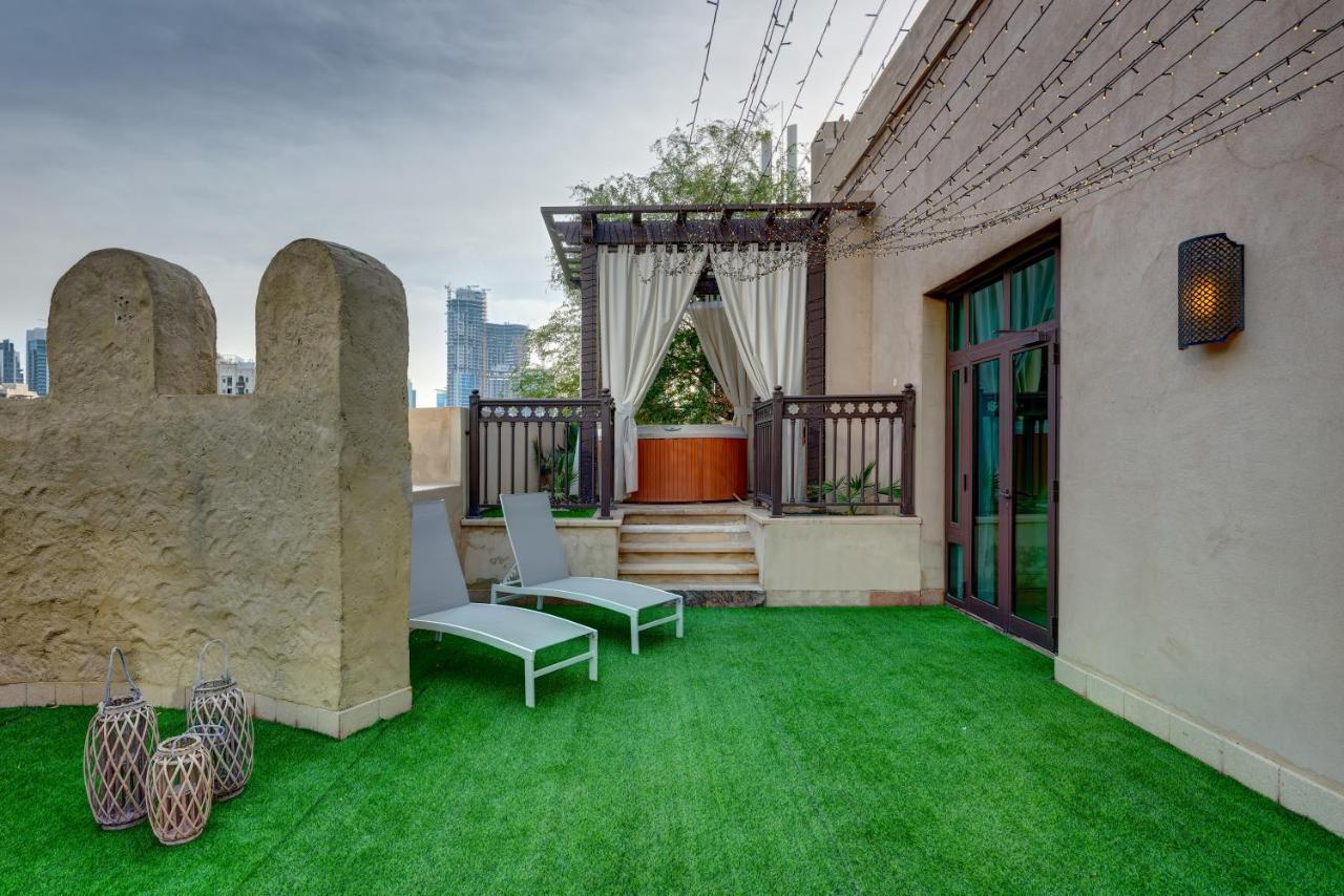 Durrani Homes - Unique Garden Apt At Souk Al Bahar Besides Dubai Mall & Burjkhalifa With Private Jaccuzi Extérieur photo
