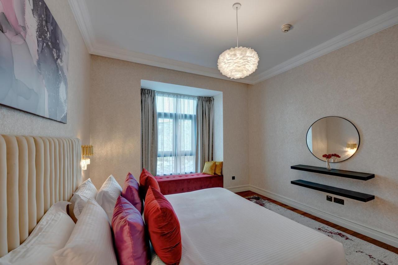 Durrani Homes - Unique Garden Apt At Souk Al Bahar Besides Dubai Mall & Burjkhalifa With Private Jaccuzi Extérieur photo