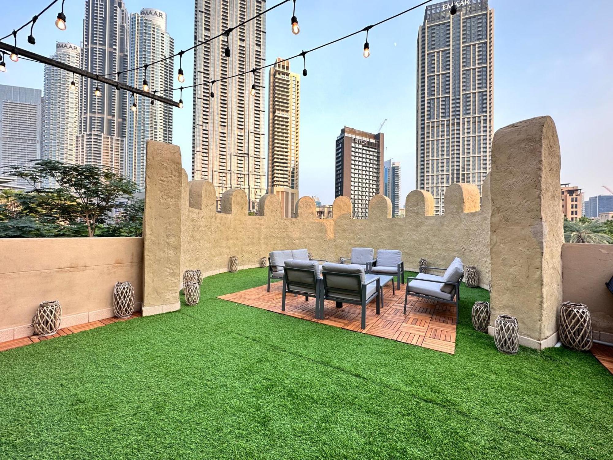 Durrani Homes - Unique Garden Apt At Souk Al Bahar Besides Dubai Mall & Burjkhalifa With Private Jaccuzi Extérieur photo